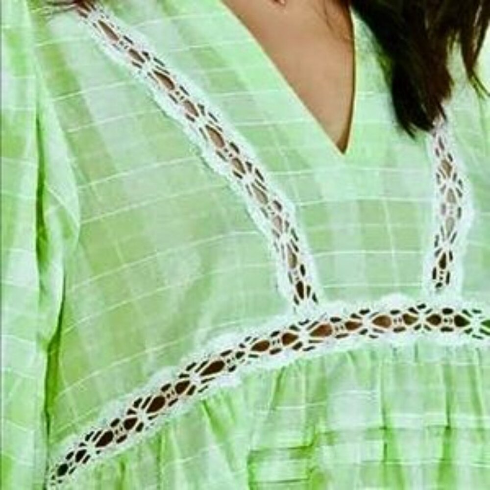 Free People Time Out Deep V Neck Lace Trim Top NWOT - Picture 3 of 14